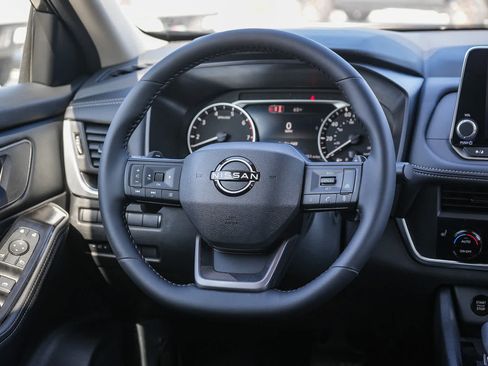 New 2026 Nissan Rogue Dark Armor FWD image 17