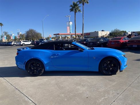Used 2022 Chevrolet Camaro LT image 5