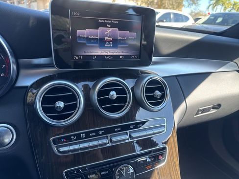 Used 2018 Mercedes-Benz C 300 C 300 image 17
