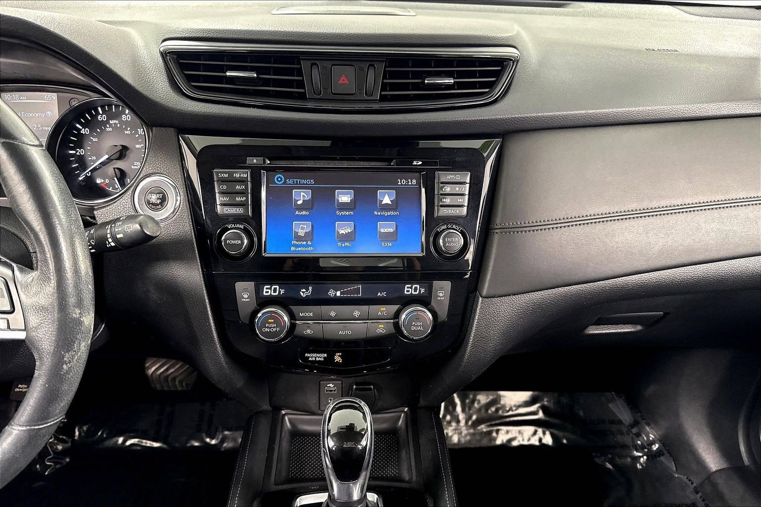 Used 2017 Nissan Rogue SL w/ SL Premium Package AWD/4WD image 11