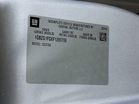 Used 2015 Chevrolet Express 3500 LT w/ LT Preferred Equipment Group image 12