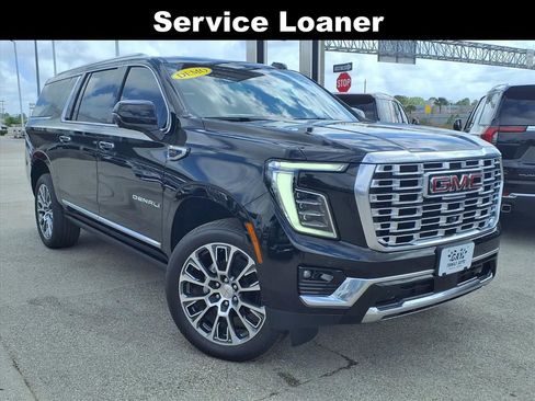 New 2026 GMC Yukon XL Denali w/ Denali Reserve Package AWD/4WD image 1