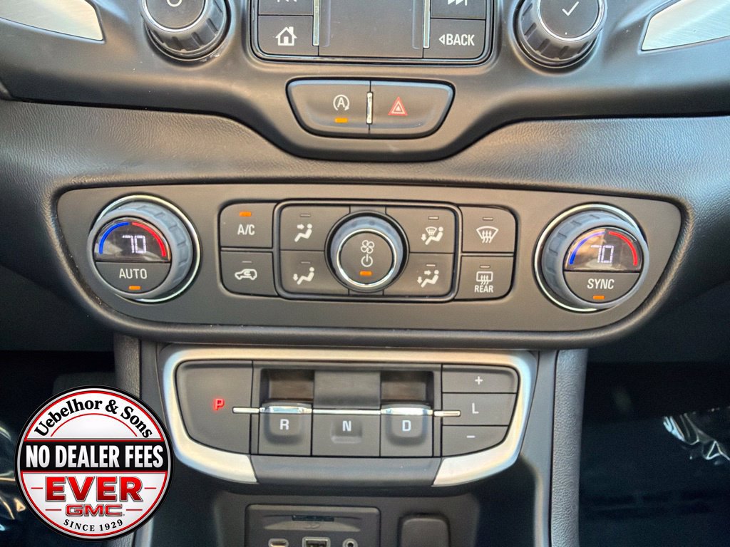 Used 2024 GMC Terrain SLT AWD/4WD image 24