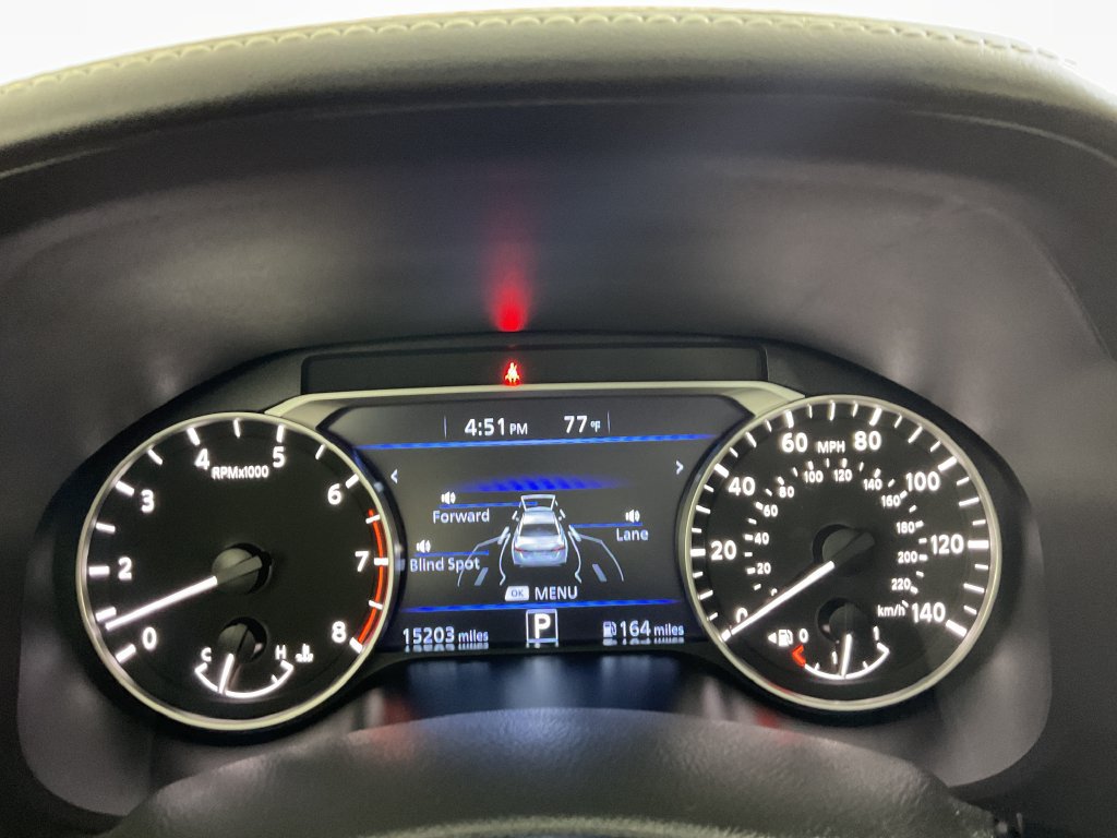 Used 2023 Nissan Altima 2.5 SR w/ SR Premium Package FWD image 27