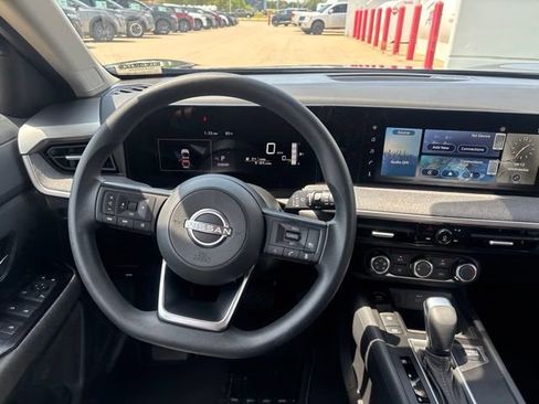Certified 2025 Nissan Kicks SV FWD image 24