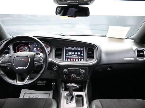 Used 2019 Dodge Charger GT RWD image 13