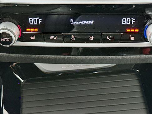 Used 2020 BMW X3 xDrive30i w/ M Sport Package 2 image 21