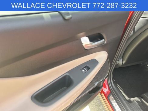 Used 2023 Hyundai Santa Fe SEL Premium image 10