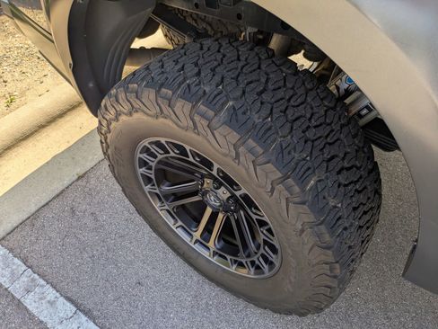 Used 2018 Ford F150 Raptor w/ Equipment Group 802A Luxury AWD/4WD image 44