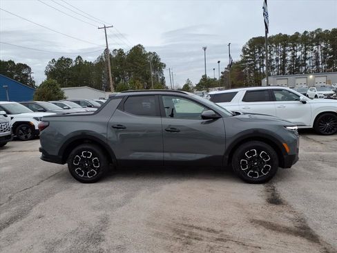 Used 2022 Hyundai Santa Cruz SEL w/ Activity Package image 2