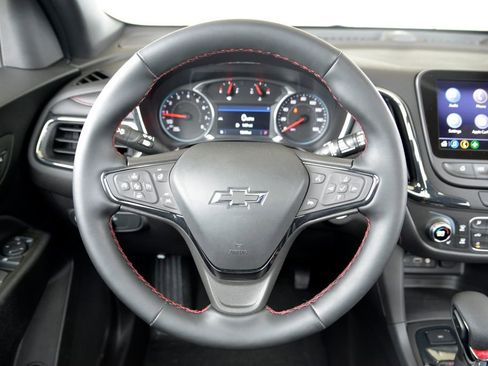 Used 2024 Chevrolet Equinox RS image 18