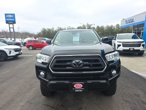 Used 2021 Toyota Tacoma SR5 image 2