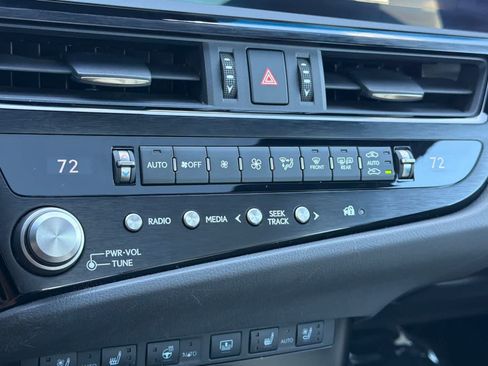 Certified 2023 Lexus ES 300h F Sport w/ Accessory Package (Z2) FWD image 22