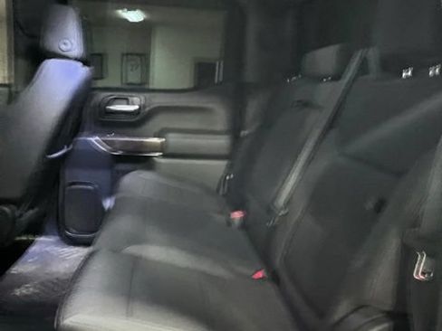 Used 2020 Chevrolet Silverado 1500 LT Trail Boss w/ Convenience Package AWD/4WD image 11