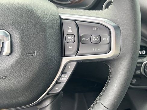 New 2026 RAM 1500 4x4 Crew Cab image 19