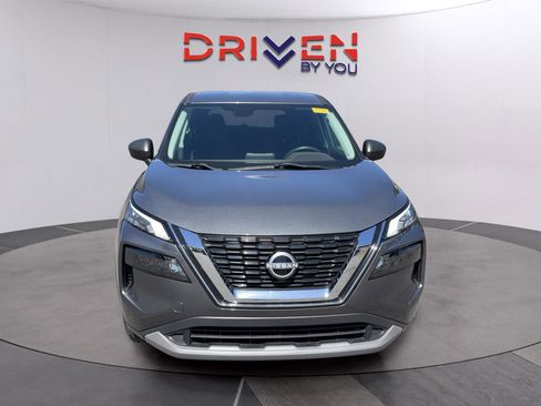 Used 2023 Nissan Rogue S FWD image 9