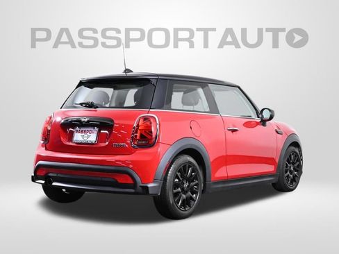 Used 2023 MINI Cooper 2-Door Hardtop FWD image 10