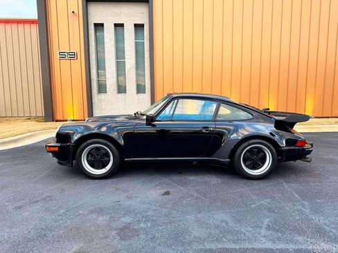 Used 1987 Porsche 911 Carrera image 25