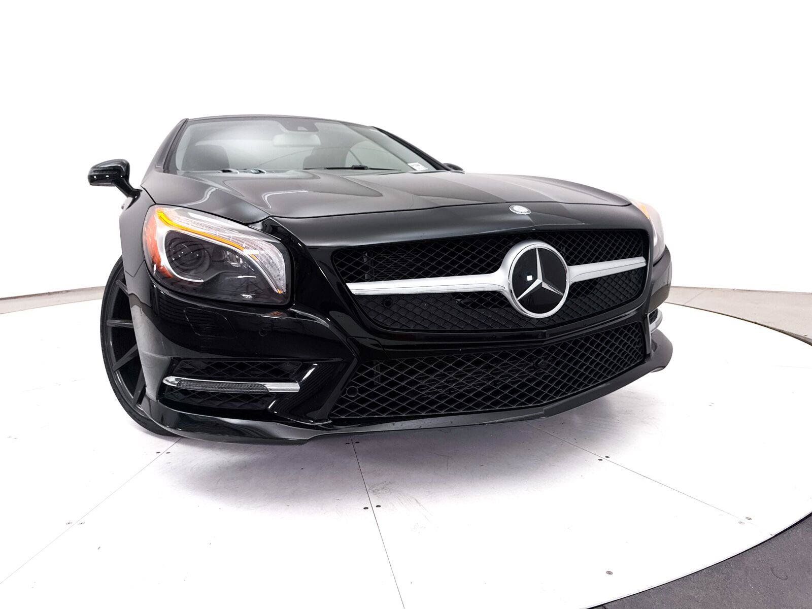 Used 2015 Mercedes-Benz SL 550 image 7