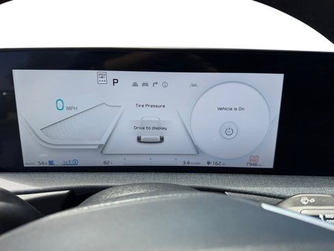 Used 2024 Kia EV6 Wind RWD image 11