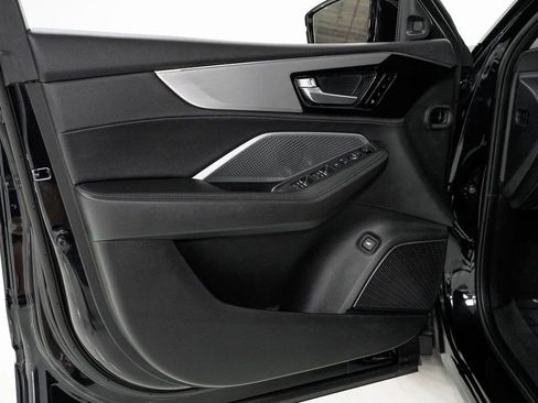 Used 2025 Acura MDX SH-AWD image 7