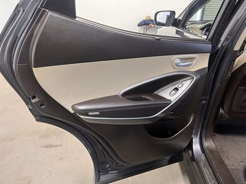 Used 2017 Hyundai Santa Fe Sport w/ 2.4L Tech Package 04 image 19