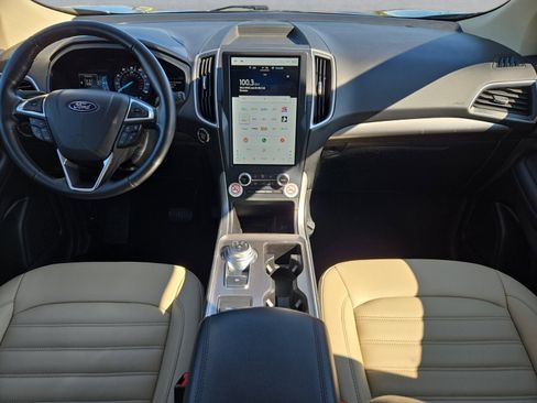 Used 2023 Ford Edge SEL w/ Convenience Package AWD/4WD image 9