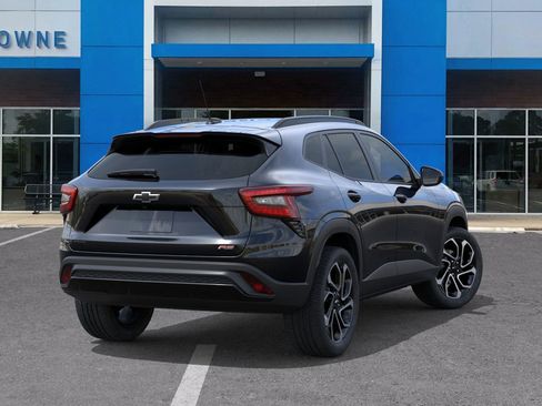 New 2026 Chevrolet Trax RS w/ Sunroof Package image 28