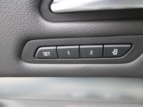 Used 2020 Cadillac XT4 Premium Luxury w/ Cold Weather Package image 14