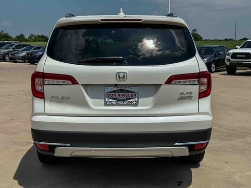 Used 2019 Honda Pilot Elite image 4