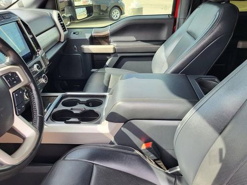Used 2022 Ford F250 Lariat w/ Tremor Off-Road Package image 13