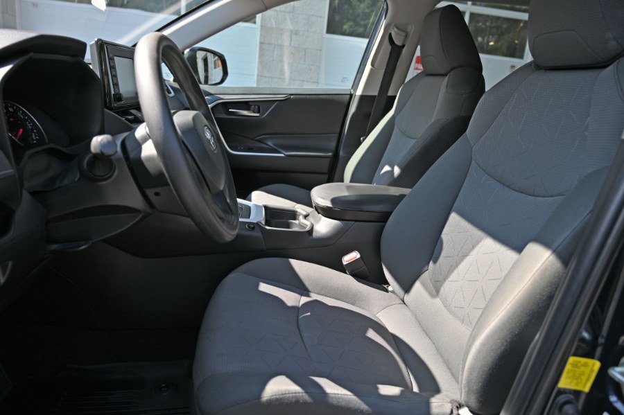 Used 2020 Toyota RAV4 XLE w/ All Weather Liner Package AWD/4WD image 13