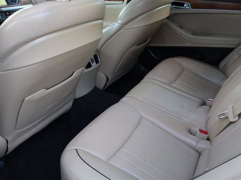Used 2015 Hyundai Genesis 3.8 w/ Option Group 04 image 13