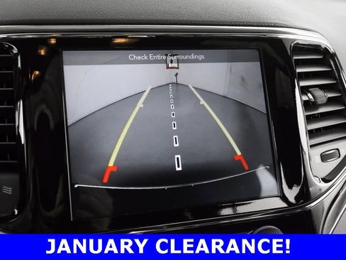 Used 2019 Jeep Grand Cherokee Limited w/ Trailer Tow Group IV image 35