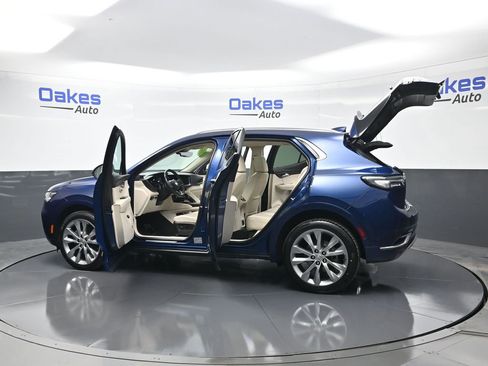 Used 2023 Buick Envision Avenir image 56