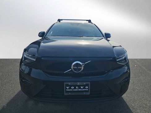 Used 2023 Volvo XC40 Recharge Ultimate image 8