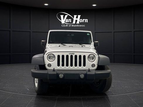 Used 2014 Jeep Wrangler Unlimited Sport w/ Quick Order Package 24S AWD/4WD image 2