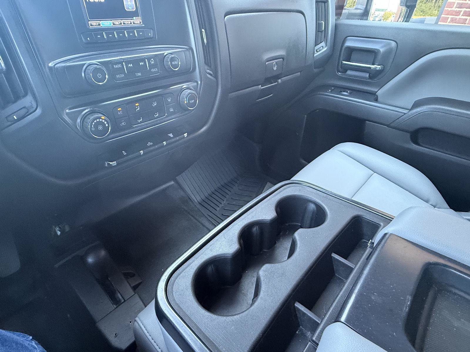 Used 2016 Chevrolet Silverado 2500 W/T w/ WT Convenience Package AWD/4WD image 7