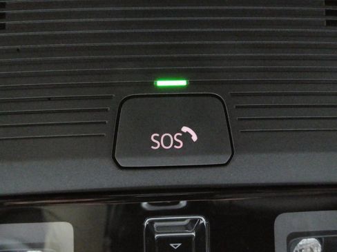 New 2025 Volkswagen ID. Buzz Pro S Plus image 20