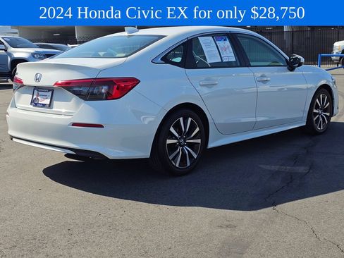 Used 2024 Honda Civic EX image 7
