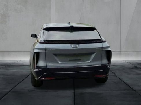 New 2026 Cadillac Lyriq Luxury RWD image 7