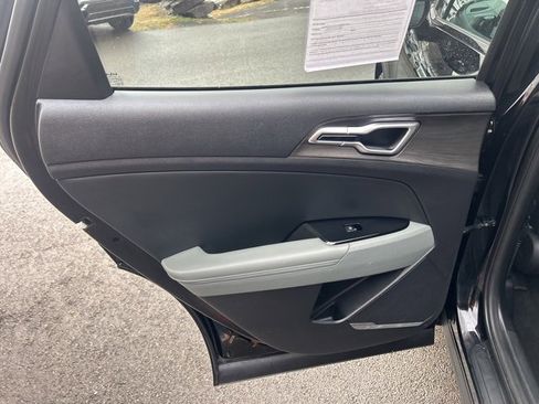 Used 2023 Kia Sportage X-Line w/ X-Line Premium Package image 18