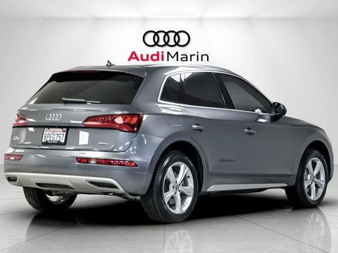 Used 2020 Audi Q5 Premium w/ Convenience Package image 5