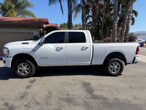 Used 2024 RAM 2500 Laramie w/ Safety Group AWD/4WD image 9