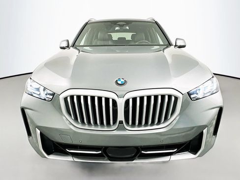 Used 2026 BMW X5 sDrive40i RWD image 2