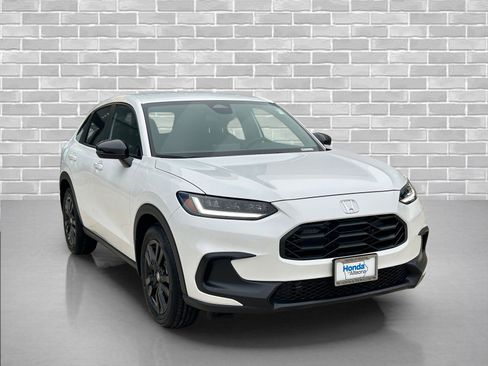 New 2026 Honda HR-V Sport image 7