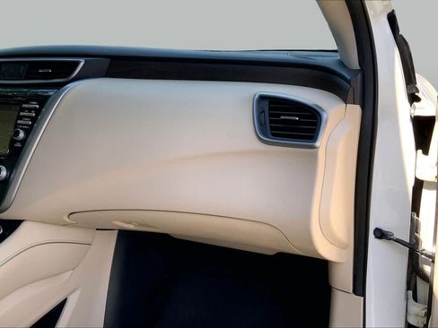 Used 2019 Nissan Murano Platinum w/ Cargo Package FWD image 19