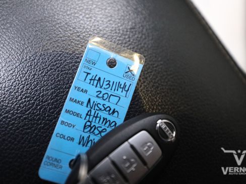 Used 2017 Nissan Altima 2.5 S w/ Power Driver Seat Package image 11