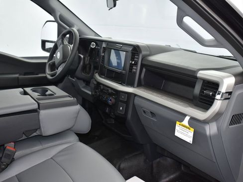 New 2026 Ford F450 XL w/ XL Chrome Package image 13