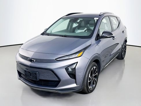 Used 2023 Chevrolet Bolt EUV Premier image 4